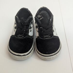 Vans Toddler Sneakers Size 5 Black & White Classic 90s Style Shoes